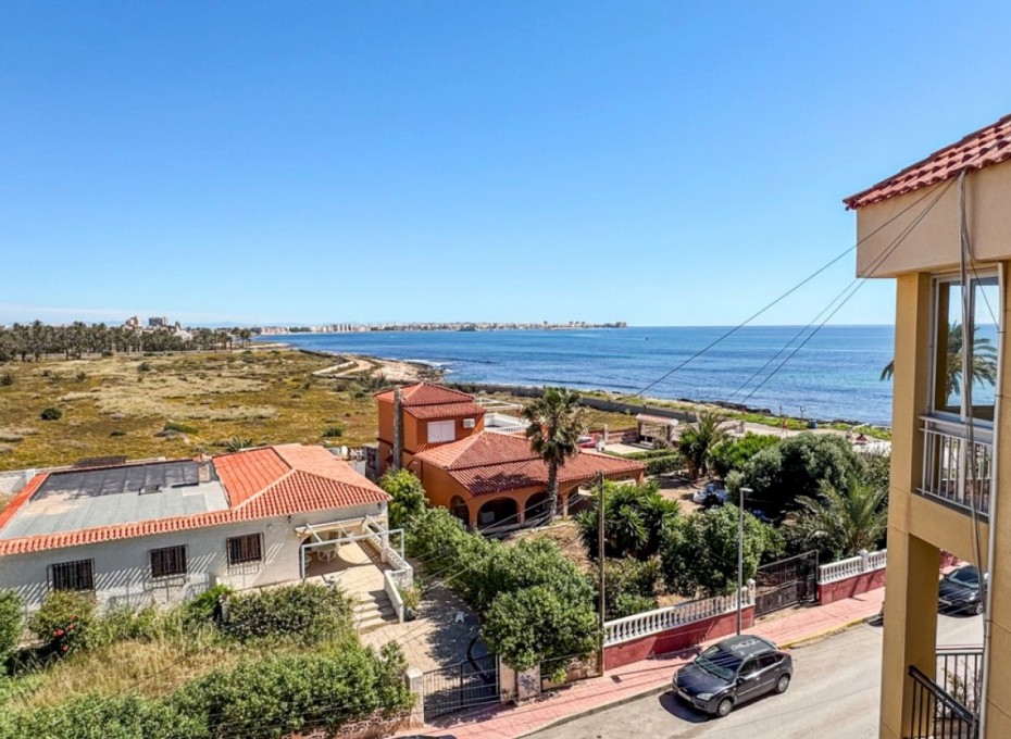 Resale - Apartment -
Orihuela Costa - Punta Prima