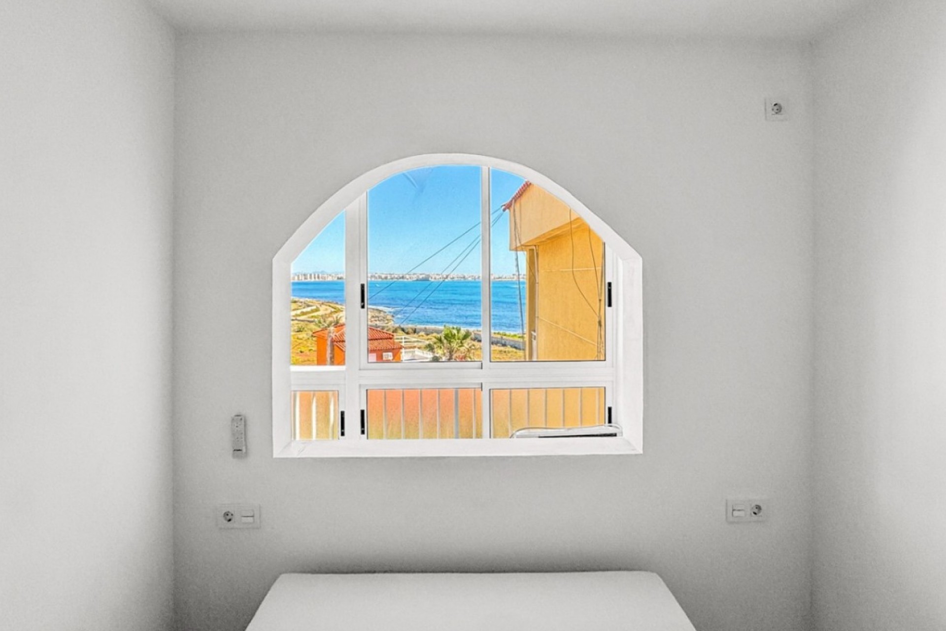 Resale - Apartment -
Orihuela Costa - Punta Prima