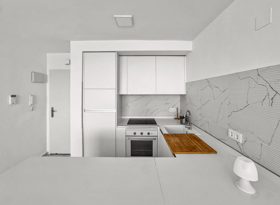 Resale - Apartment -
Orihuela Costa - Punta Prima