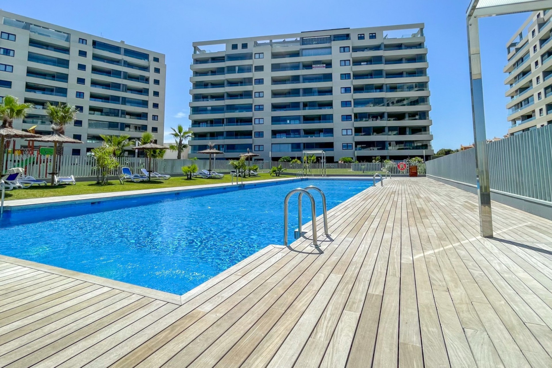 Resale - Apartment -
Orihuela Costa - Punta Prima