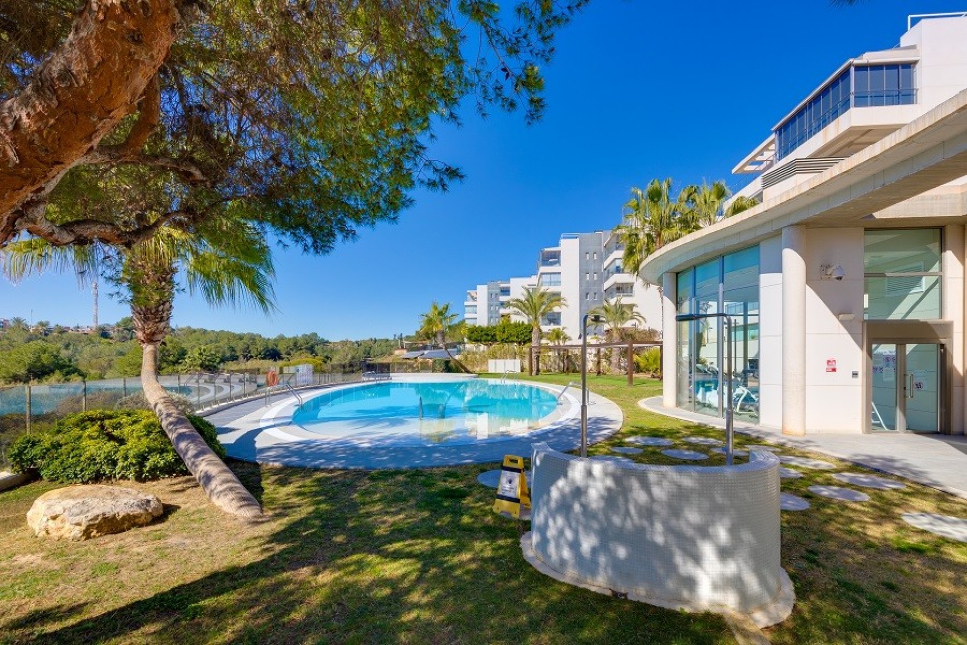 Resale - Apartment -
Orihuela Costa - Villamartín