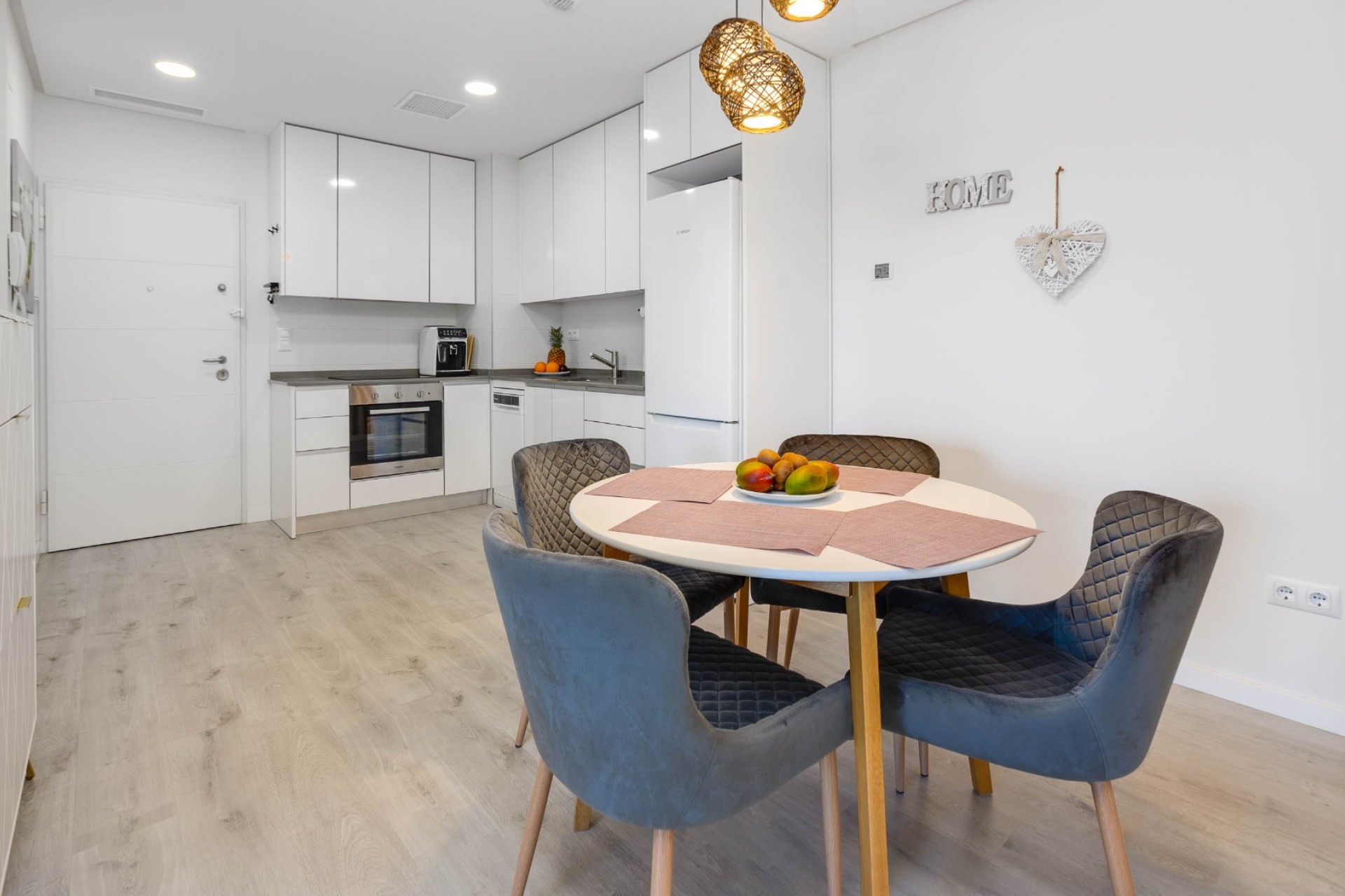 Resale - Apartment -
Orihuela Costa - Villamartín