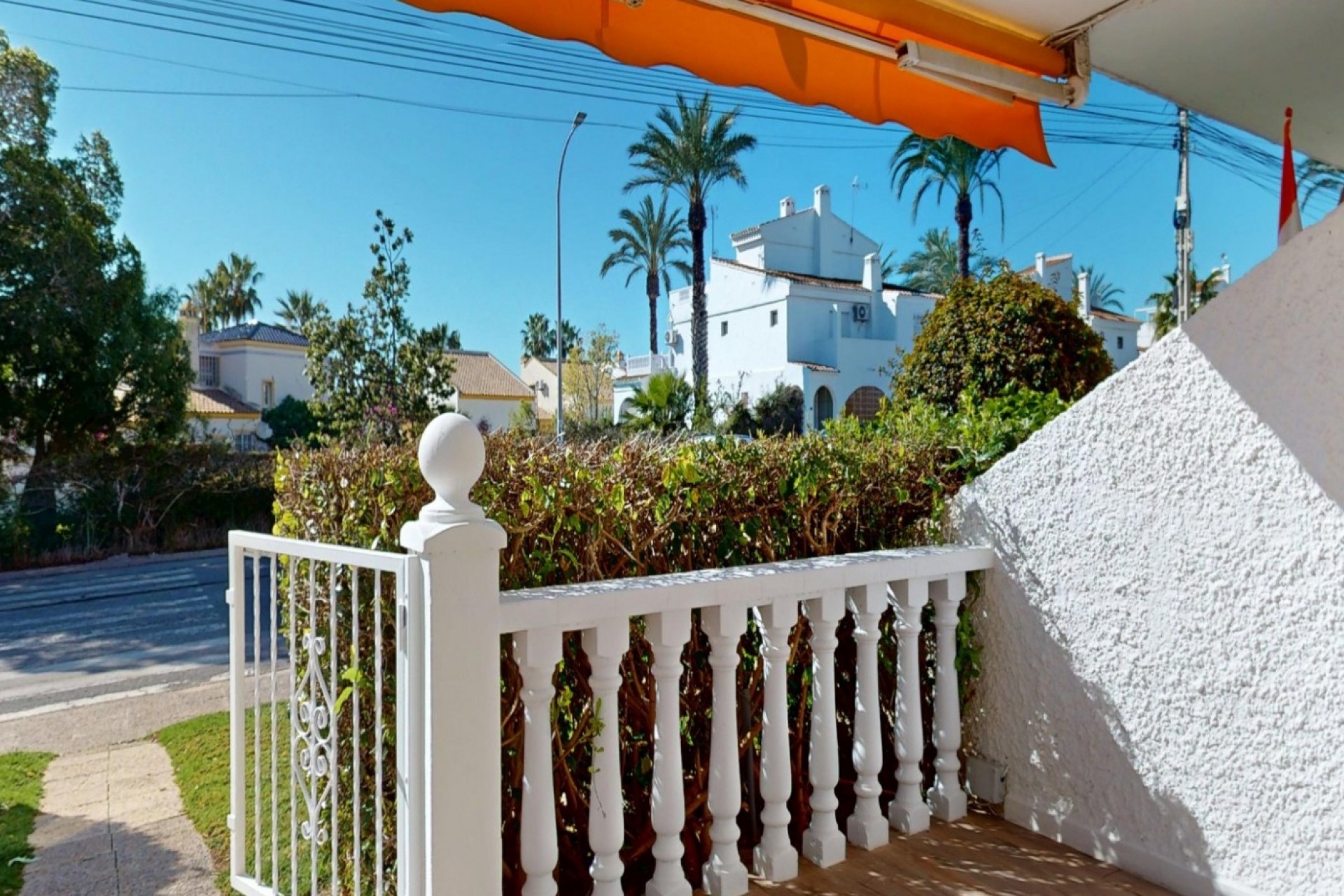 Resale - Apartment -
Orihuela Costa - Villamartín