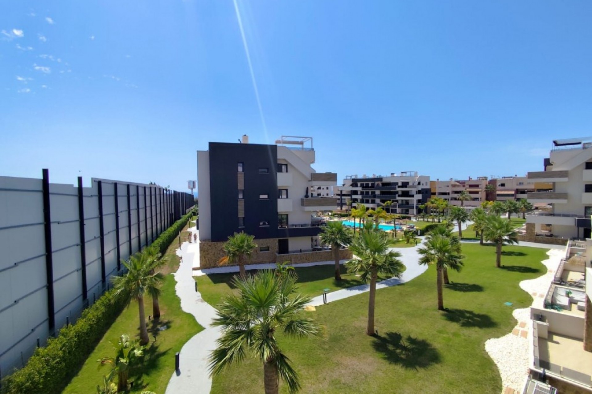 Resale - Apartment -
Orihuela Costa
