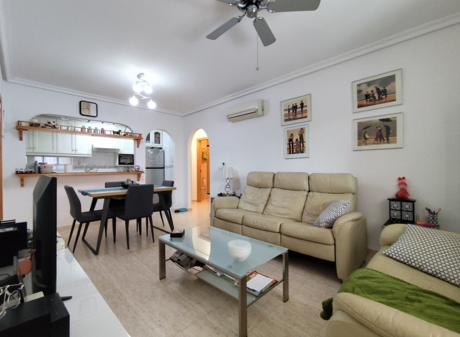 Resale - Apartment -
Orihuela Costa