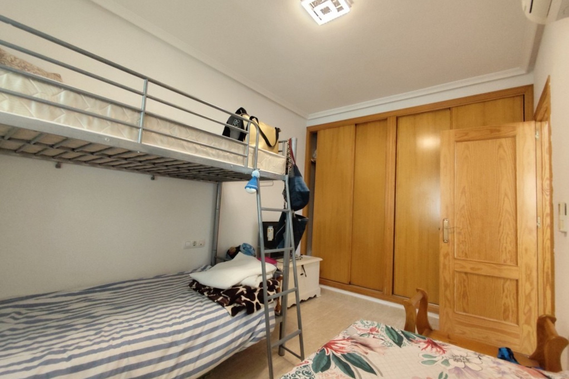 Resale - Apartment -
Orihuela Costa