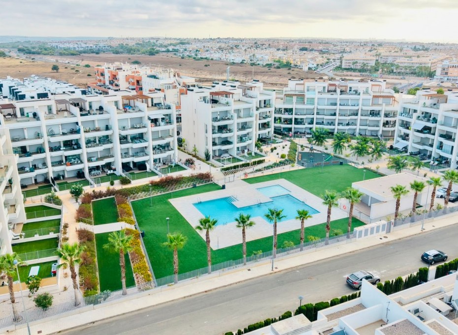 Resale - Apartment -
Orihuela Costa