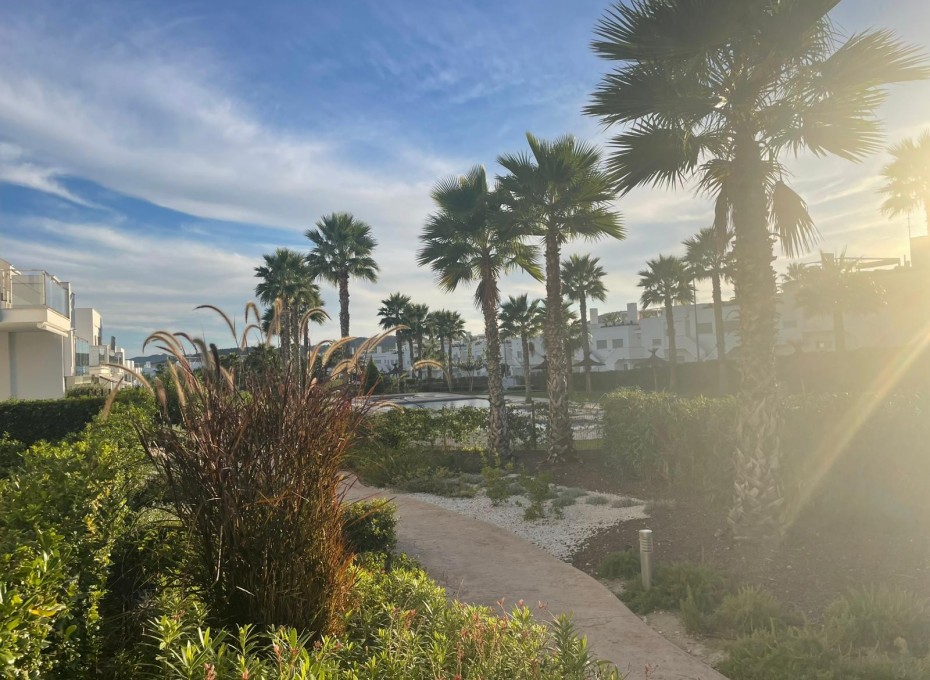 Resale - Apartment -
Orihuela - Vistabella