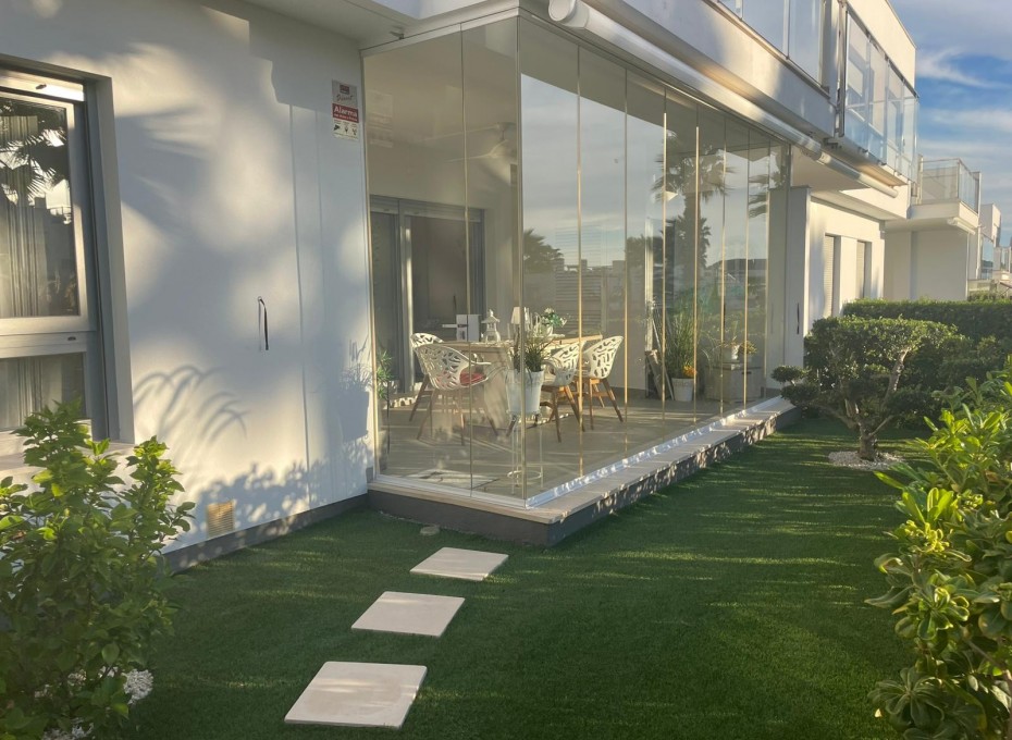 Resale - Apartment -
Orihuela - Vistabella