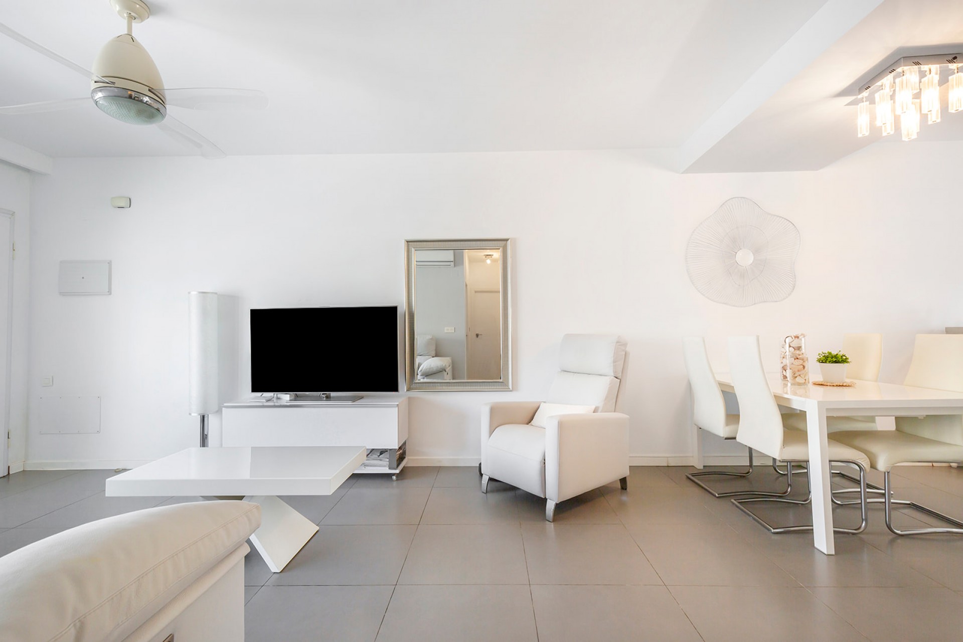 Resale - Apartment -
Pilar de la Horadada - Torre de la Horadada