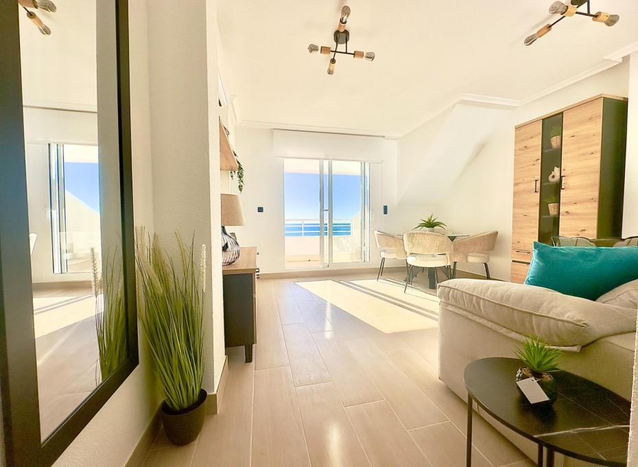 Resale - Apartment -
Torrevieja - Cabo Cervera