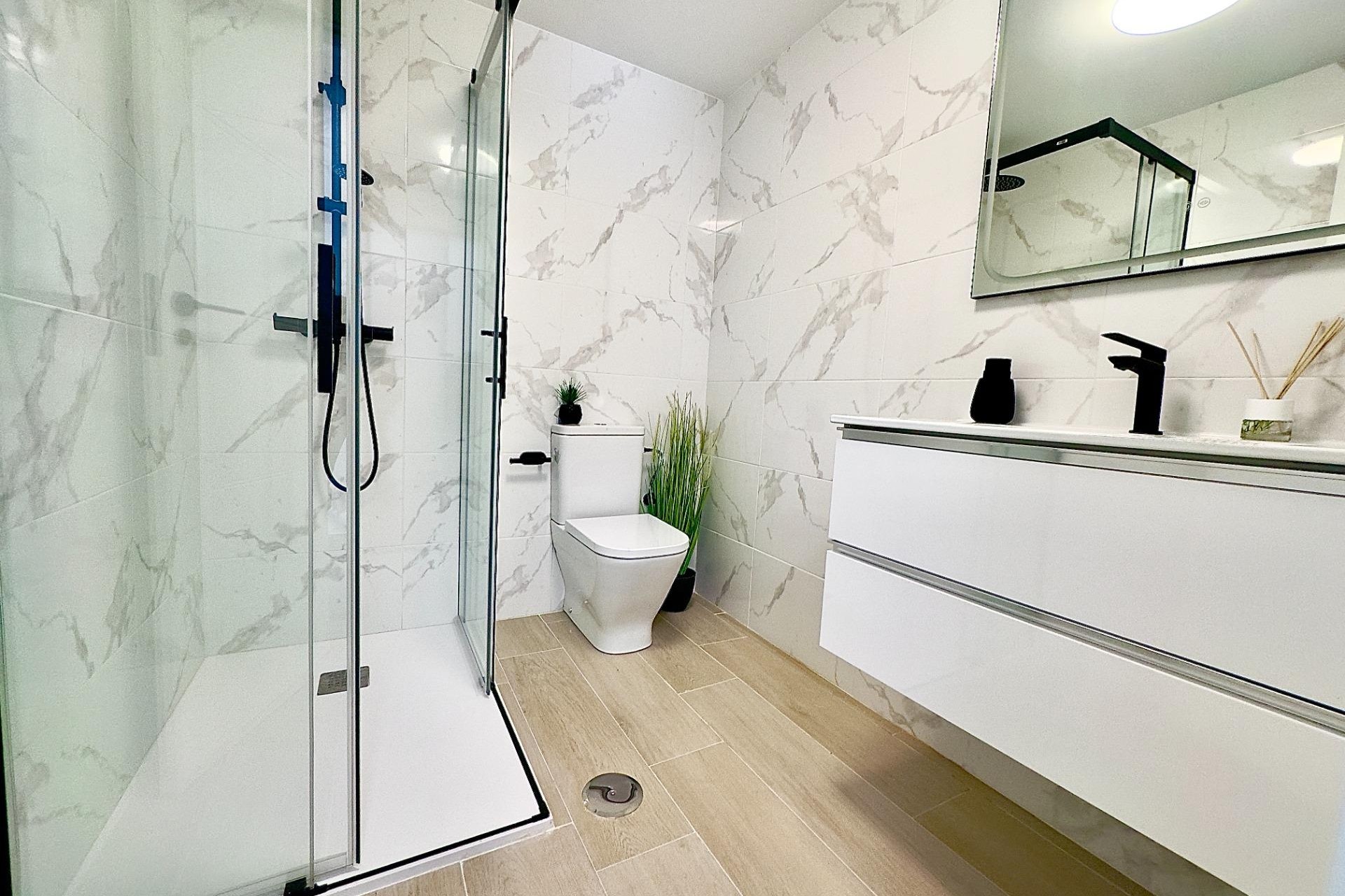 Resale - Apartment -
Torrevieja - Cabo Cervera