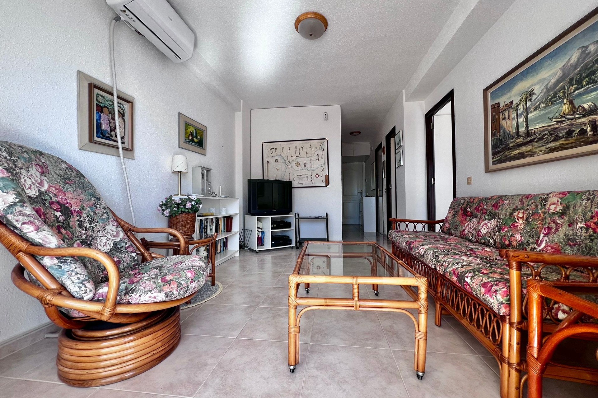Resale - Apartment -
Torrevieja - Cabo Cervera