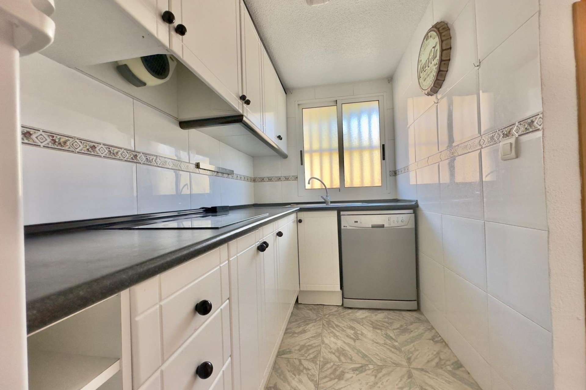 Resale - Apartment -
Torrevieja - Cabo Cervera
