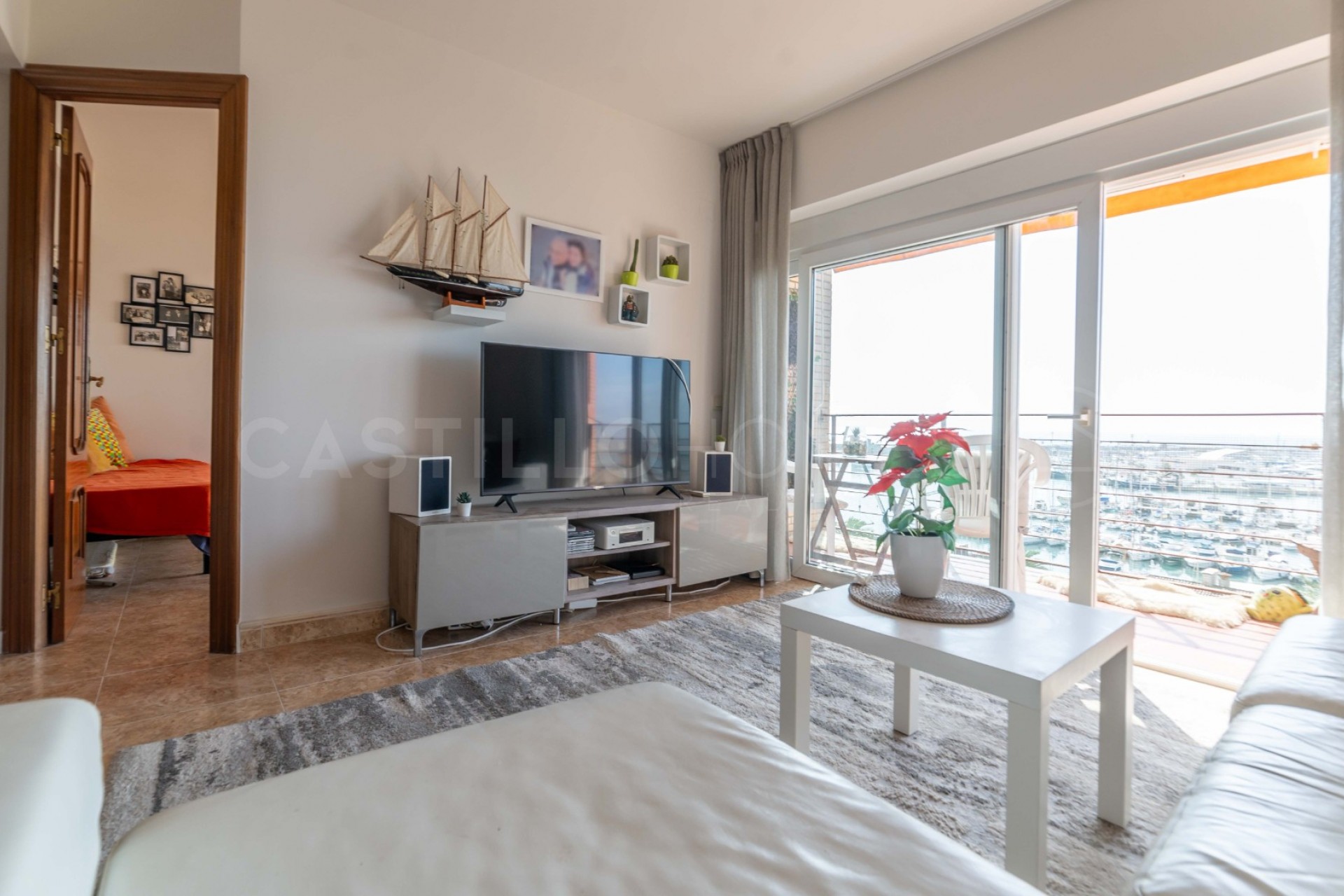 Resale - Apartment -
Torrevieja - Centro