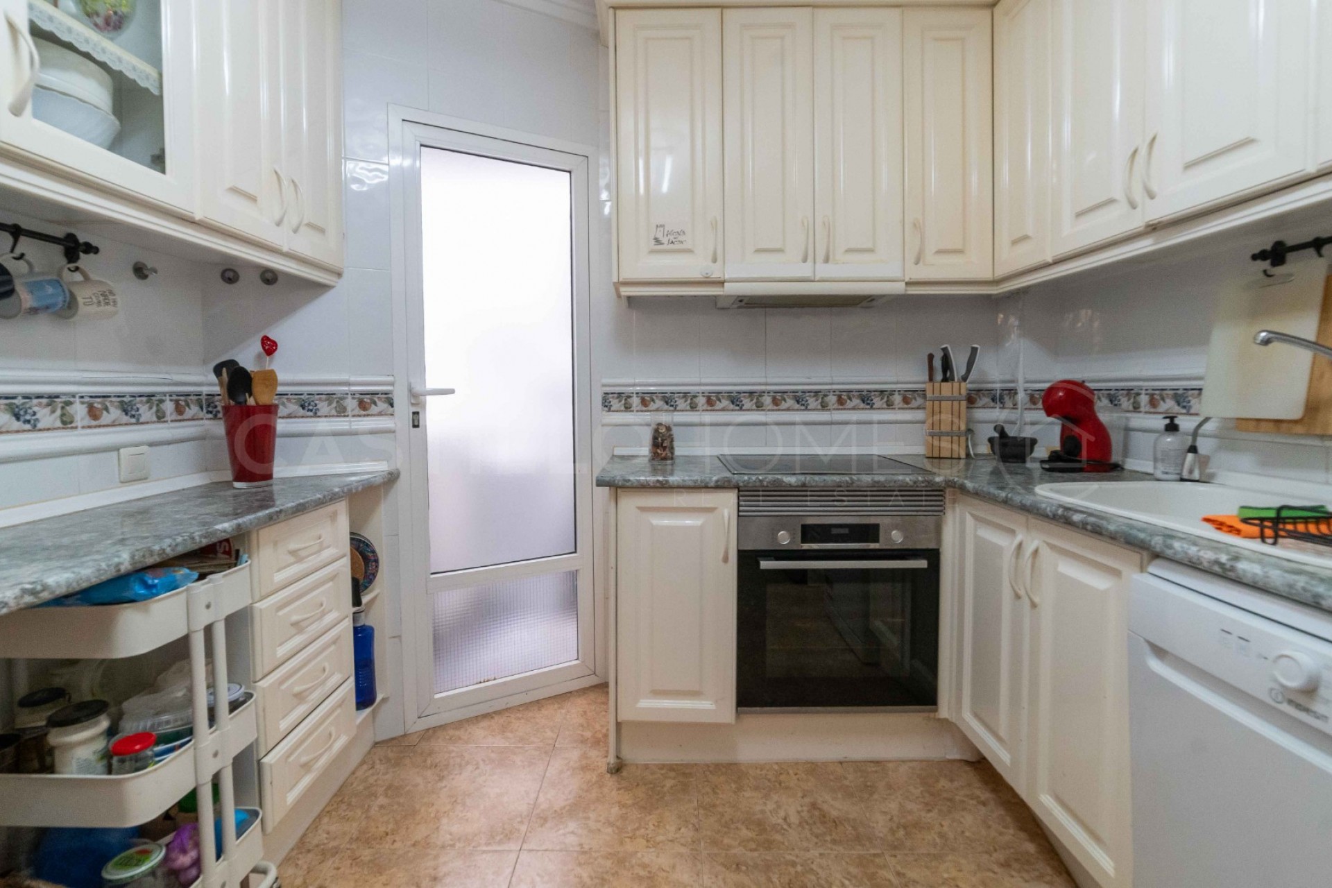 Resale - Apartment -
Torrevieja - Centro