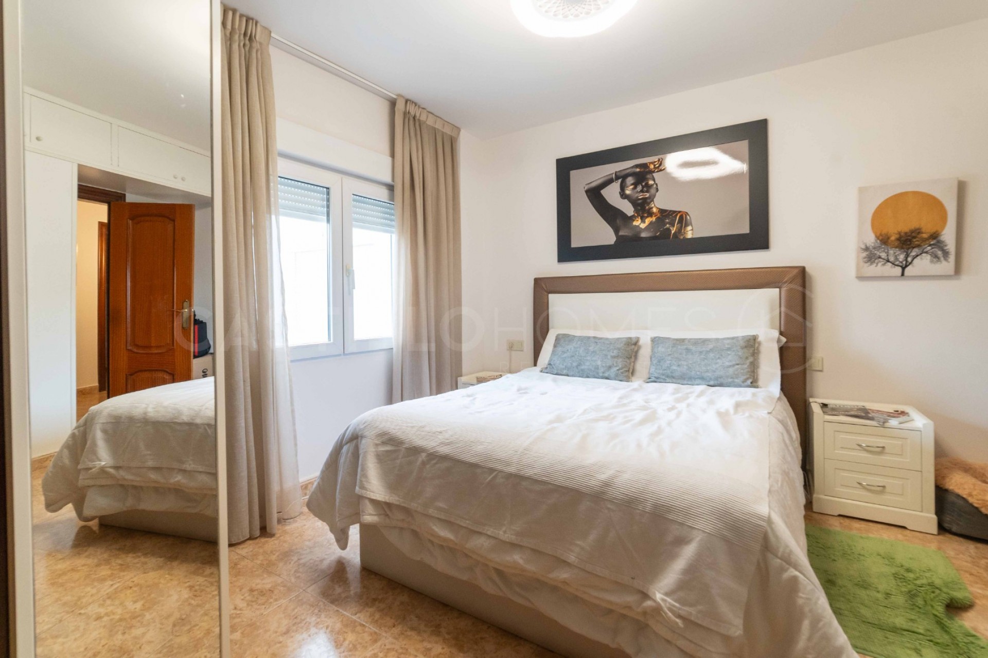 Resale - Apartment -
Torrevieja - Centro