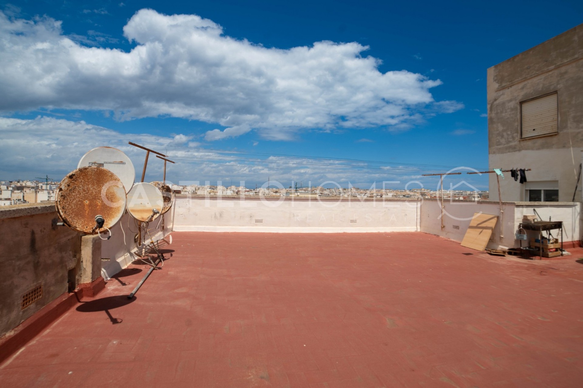 Resale - Apartment -
Torrevieja - Centro