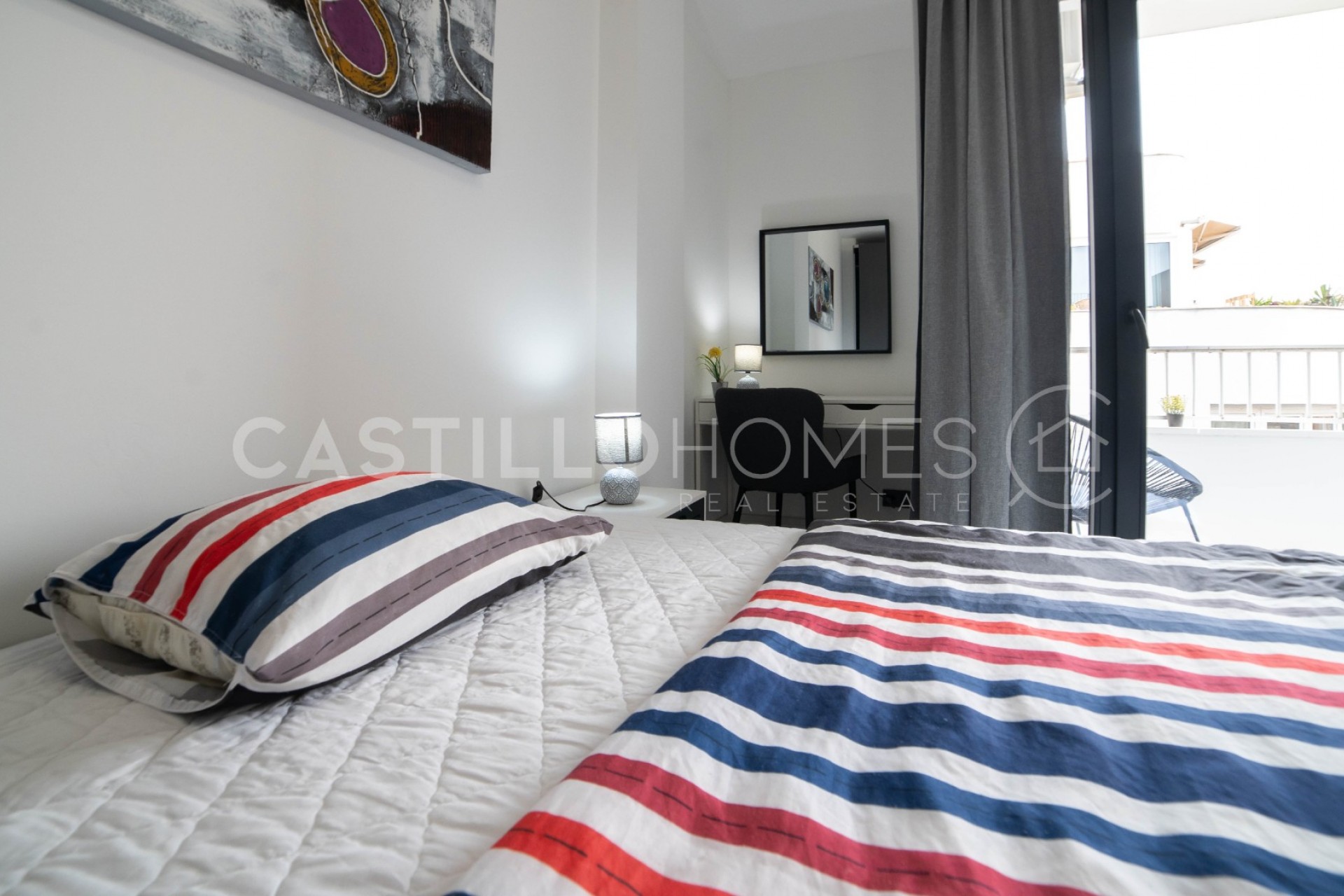 Resale - Apartment -
Torrevieja - Centro