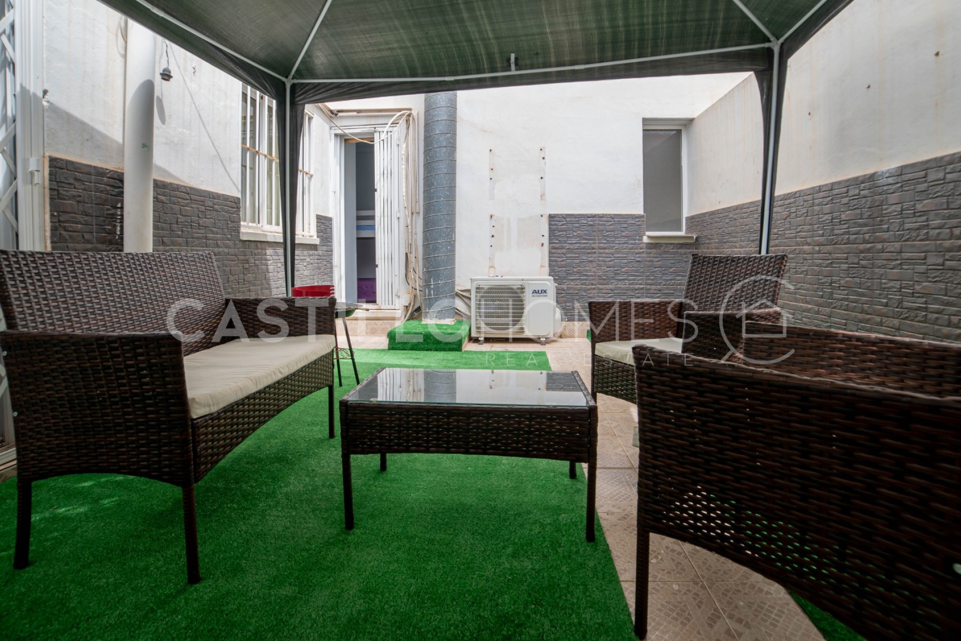 Resale - Apartment -
Torrevieja - Centro