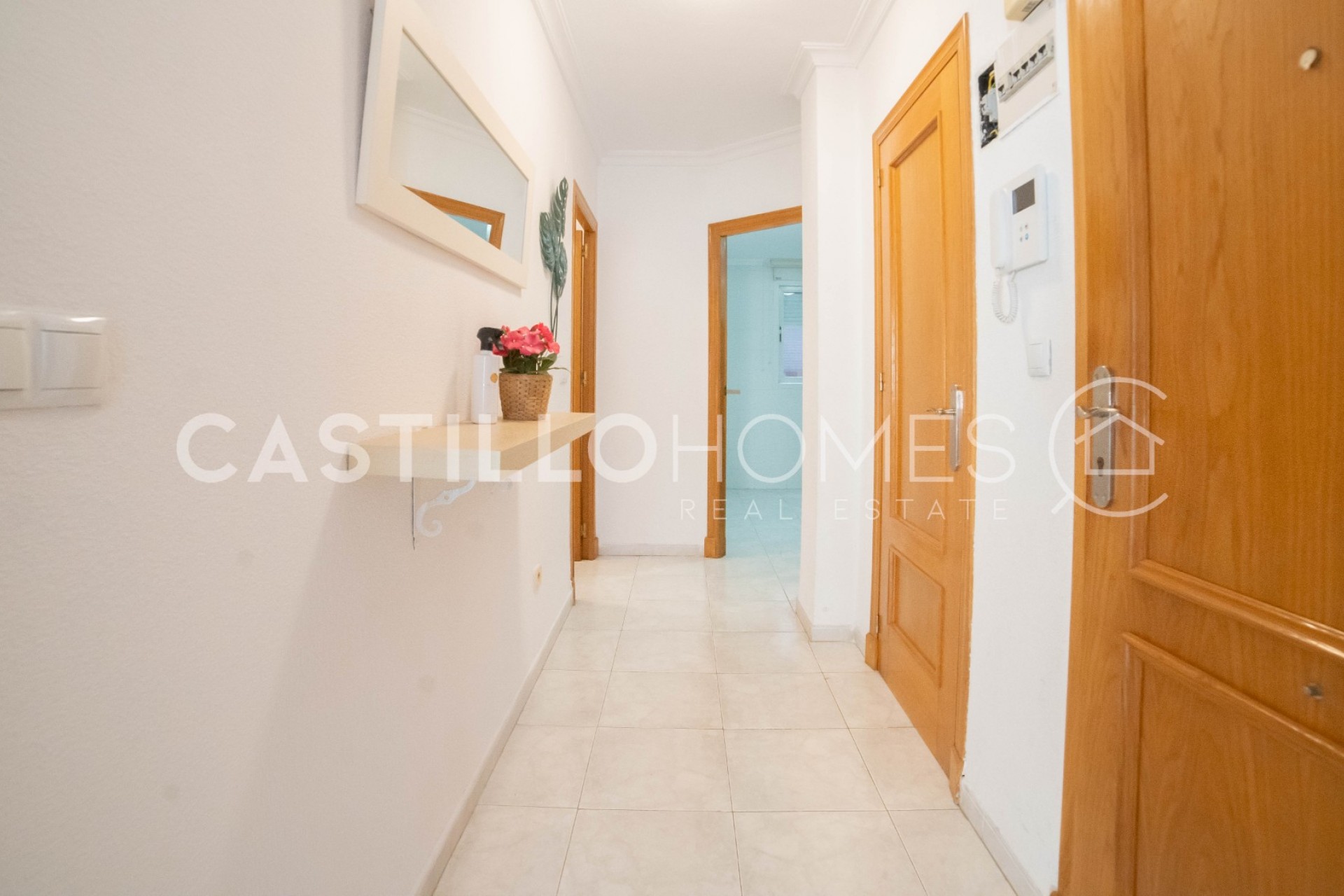 Resale - Apartment -
Torrevieja - Centro