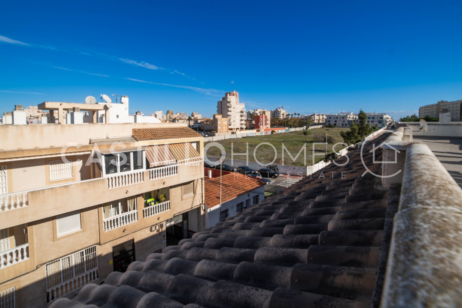 Resale - Apartment -
Torrevieja - Centro