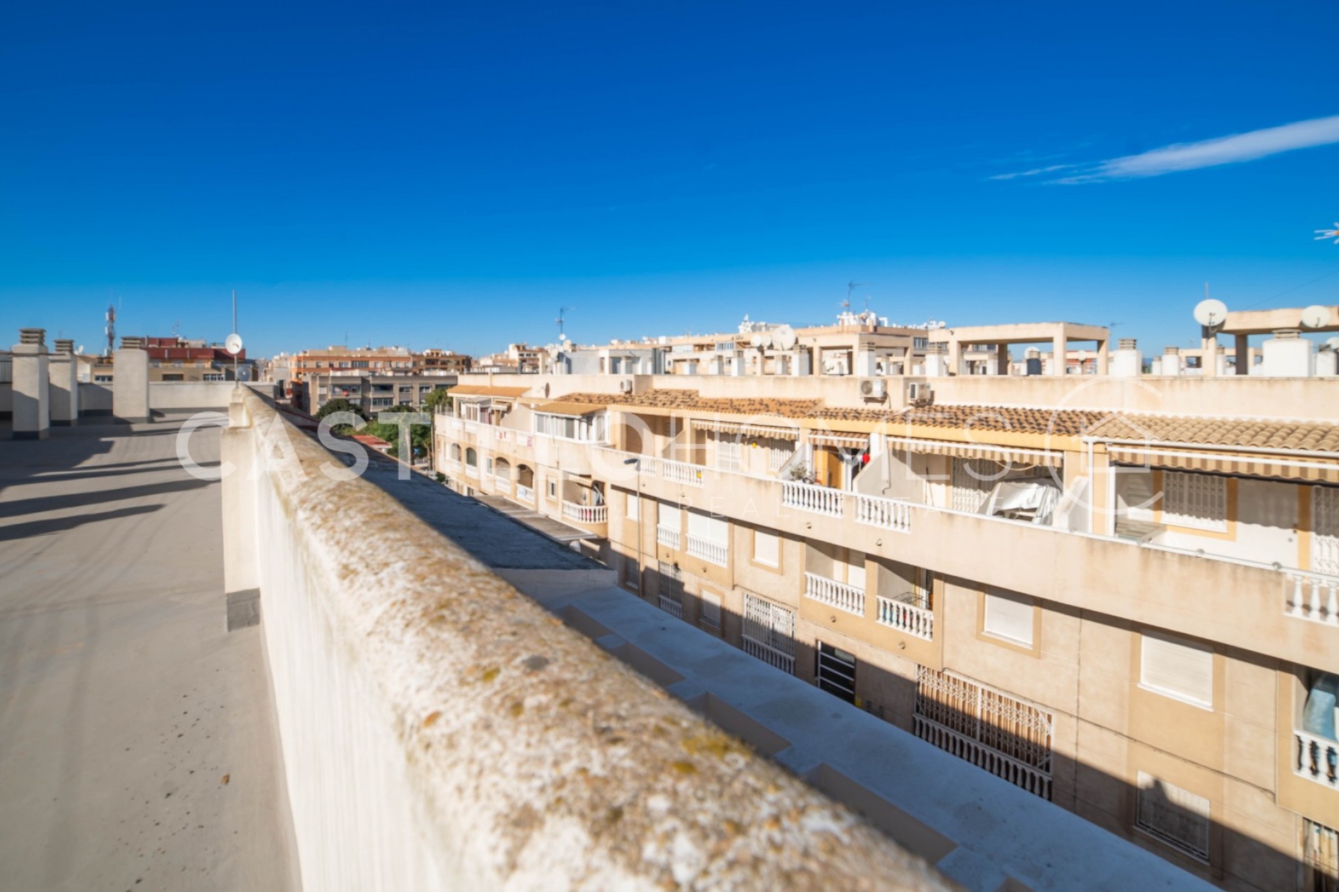 Resale - Apartment -
Torrevieja - Centro