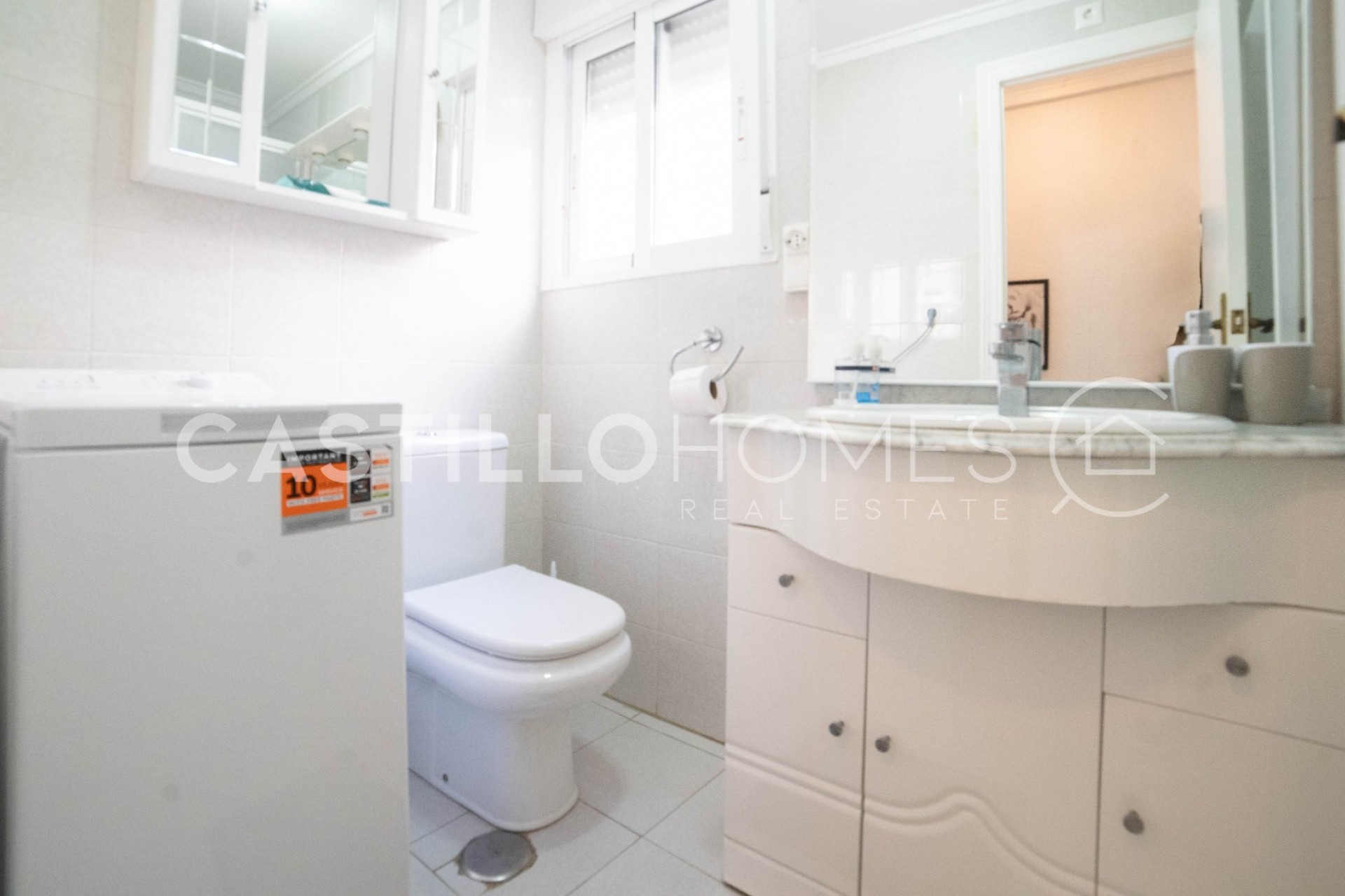 Resale - Apartment -
Torrevieja - Centro