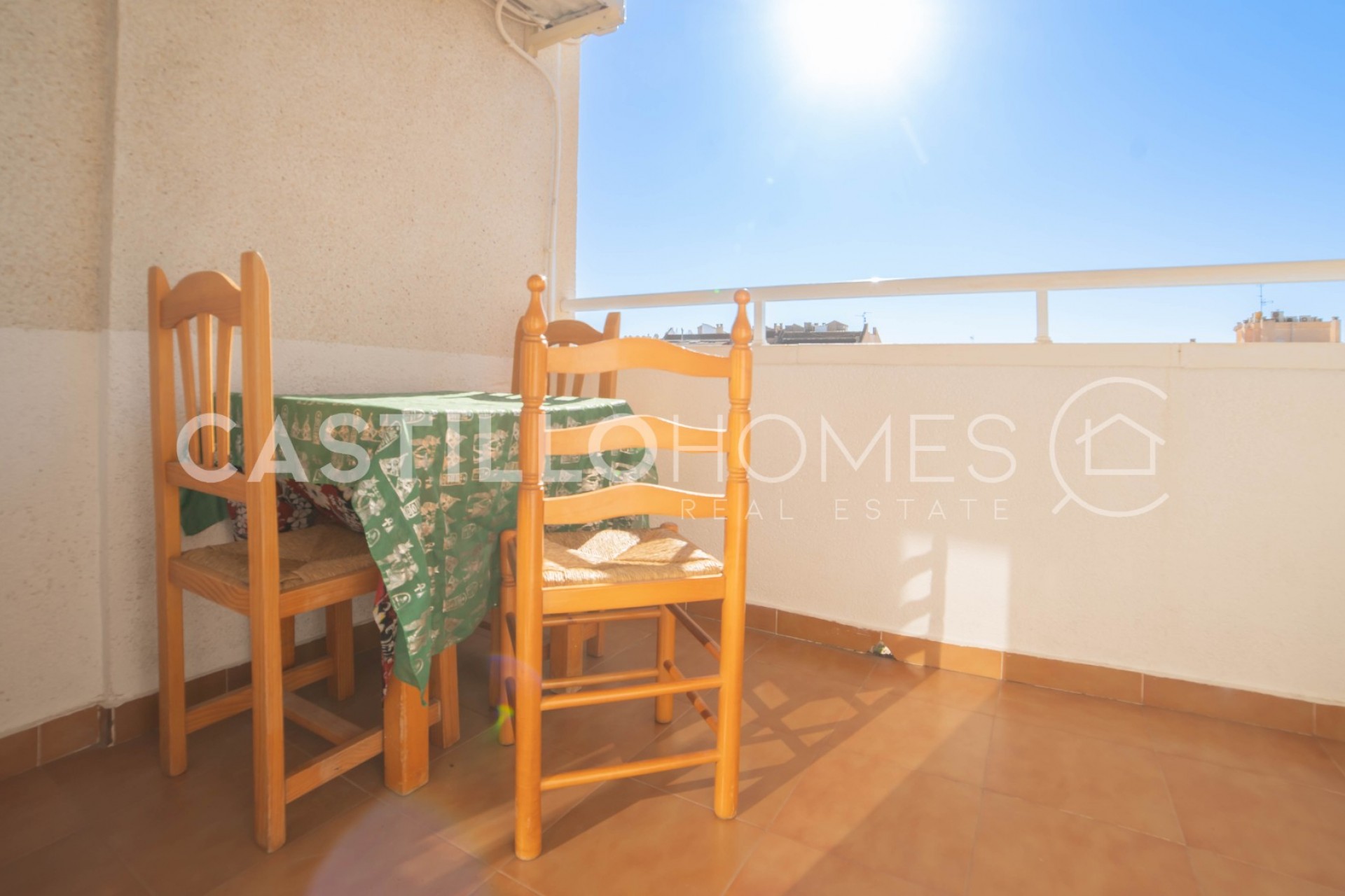 Resale - Apartment -
Torrevieja - Centro