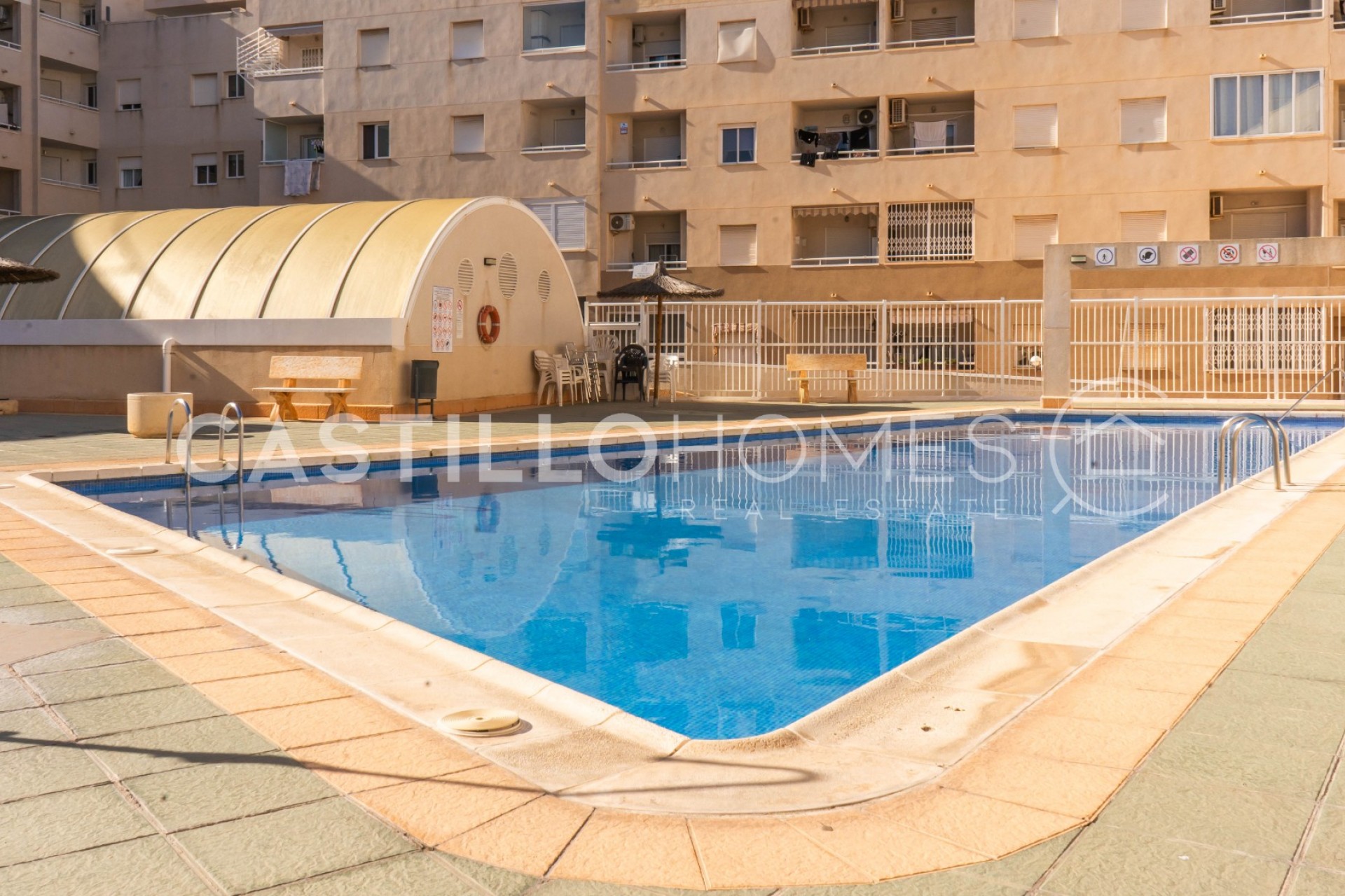 Resale - Apartment -
Torrevieja - Centro
