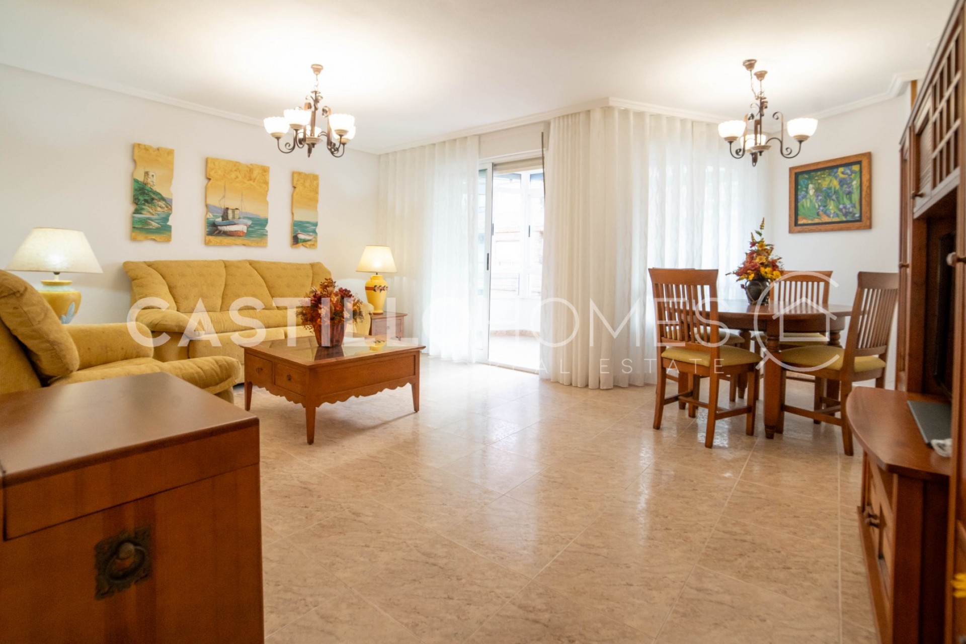 Resale - Apartment -
Torrevieja - Centro