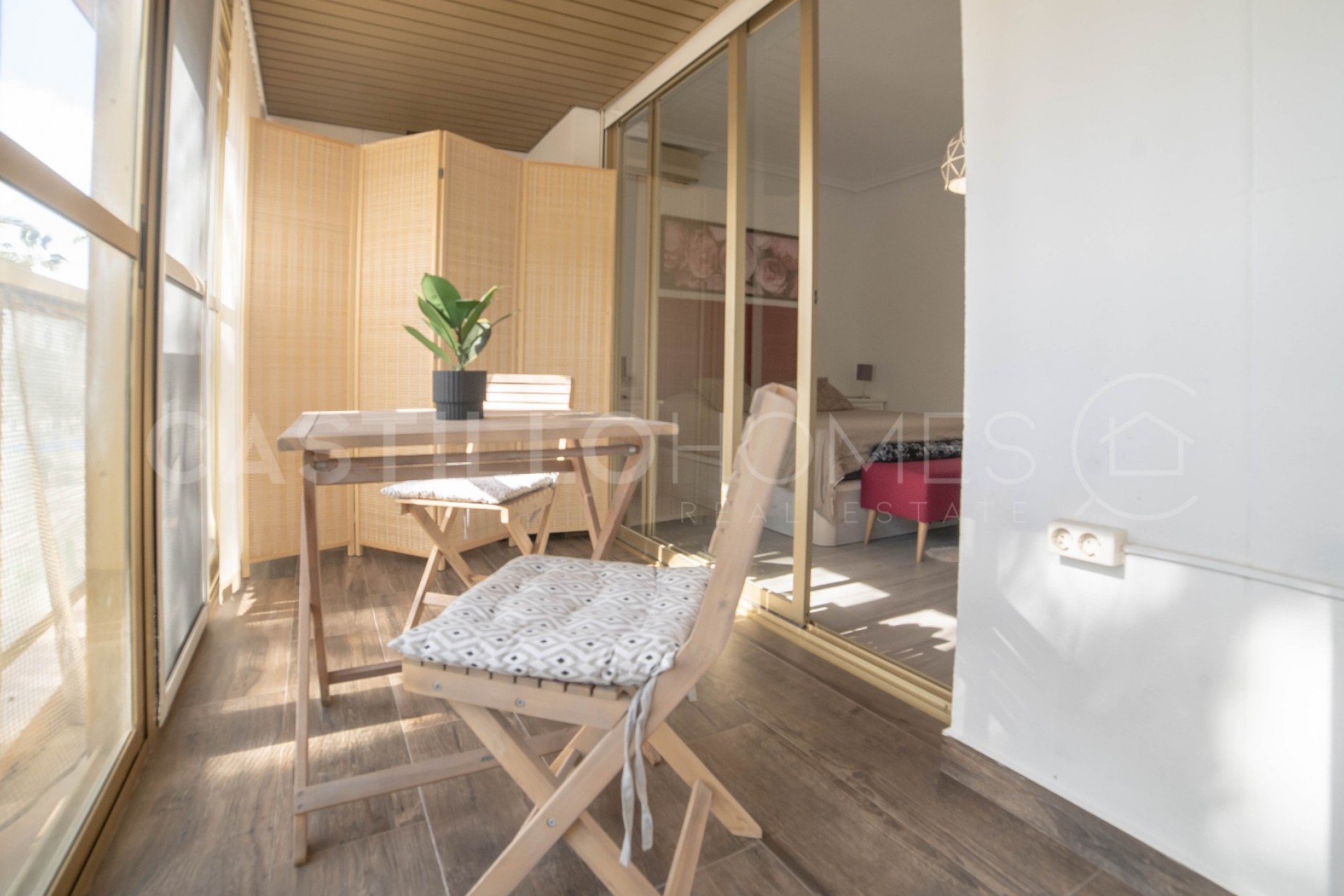 Resale - Apartment -
Torrevieja - Centro