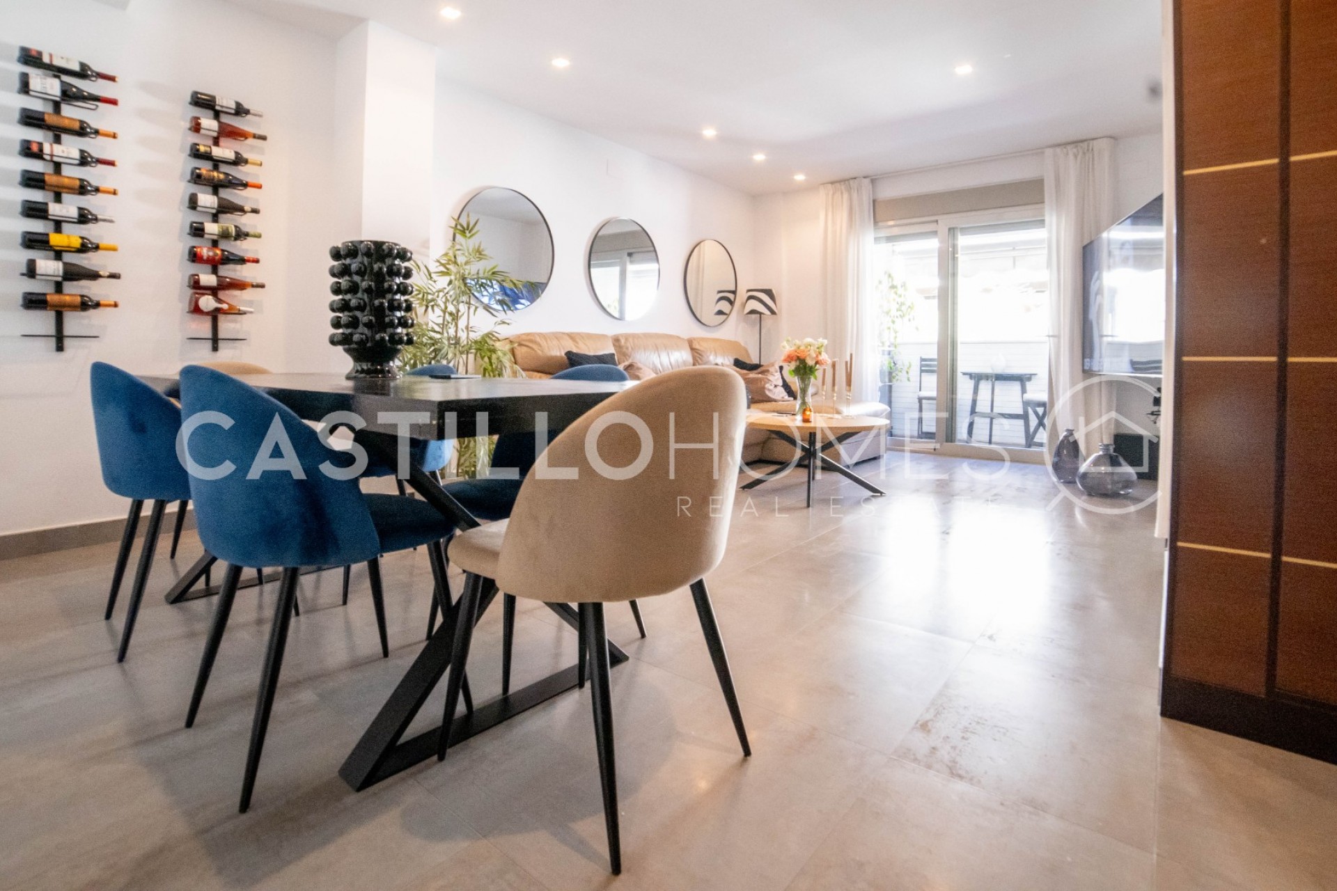 Resale - Apartment -
Torrevieja - Centro