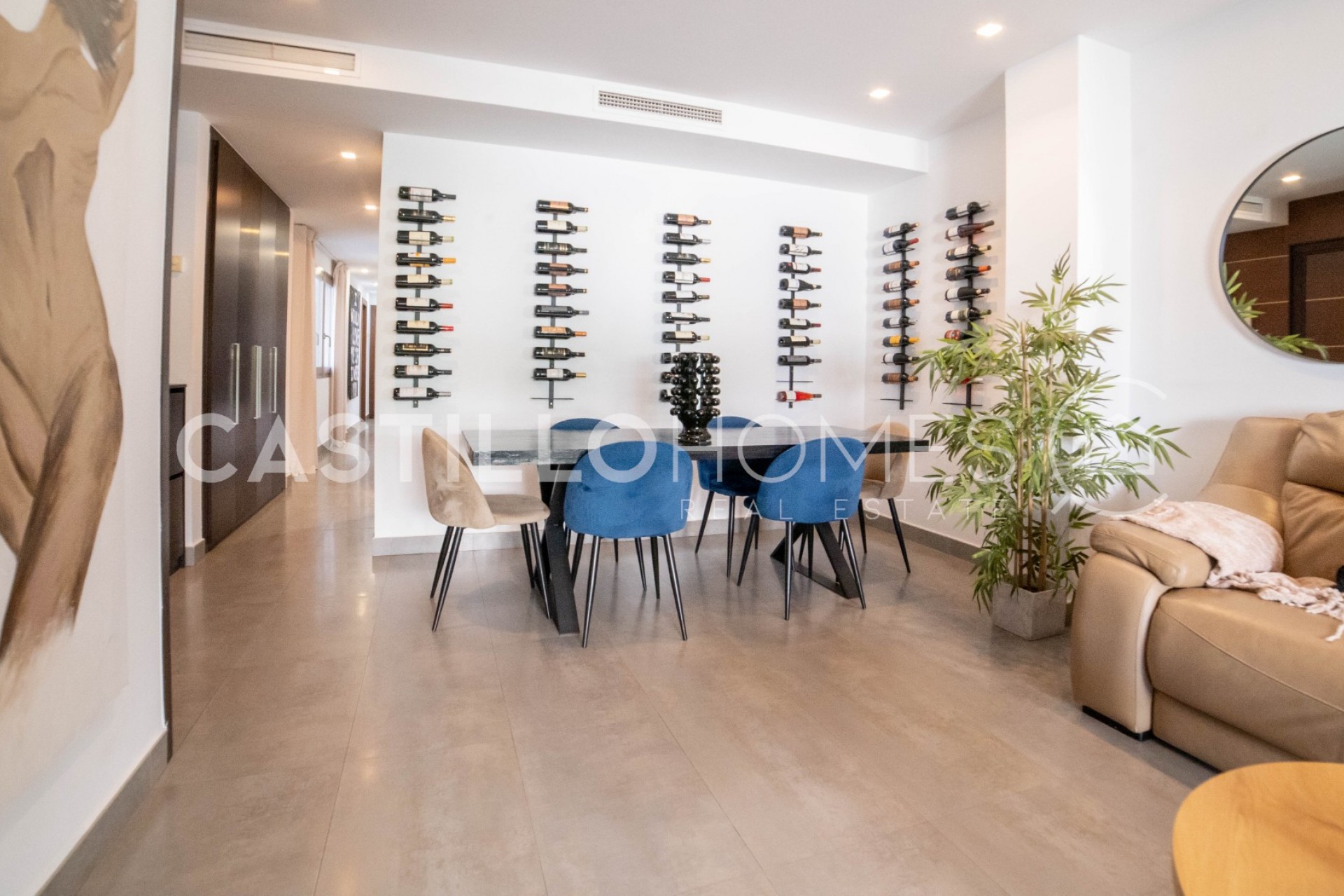 Resale - Apartment -
Torrevieja - Centro