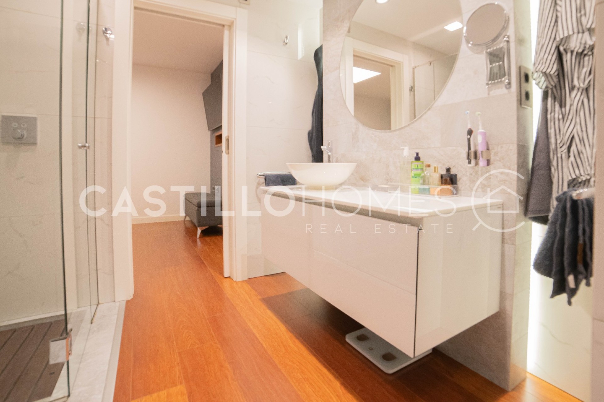 Resale - Apartment -
Torrevieja - Centro