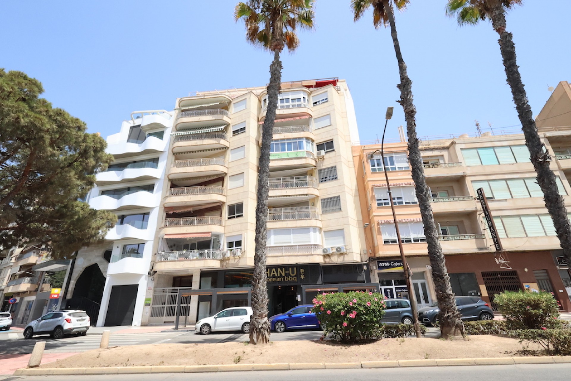 Resale - Apartment -
Torrevieja - Centro