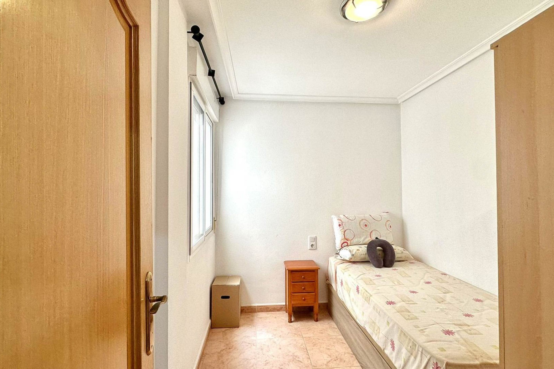 Resale - Apartment -
Torrevieja - Centro