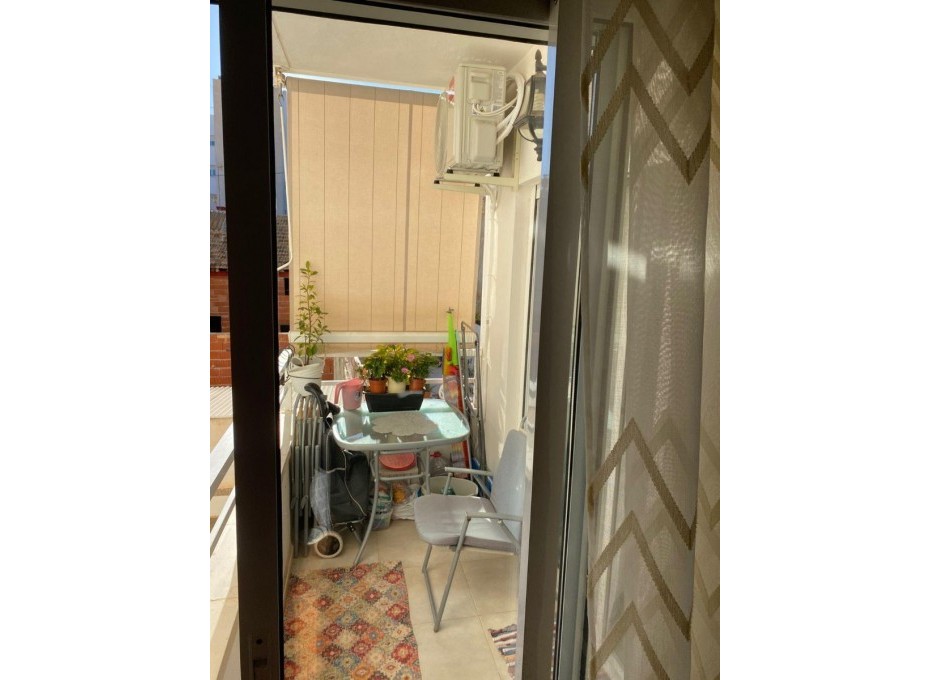 Resale - Apartment -
Torrevieja - Centro