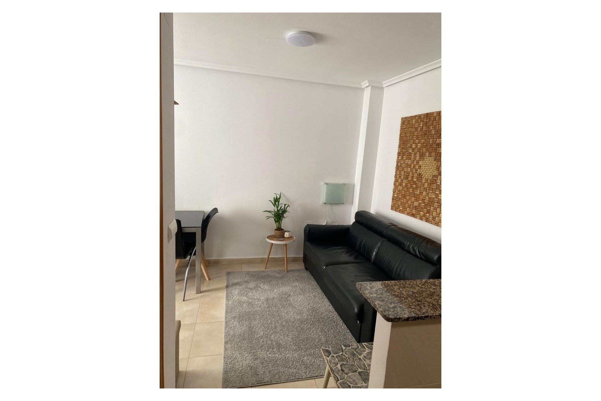 Resale - Apartment -
Torrevieja - Centro