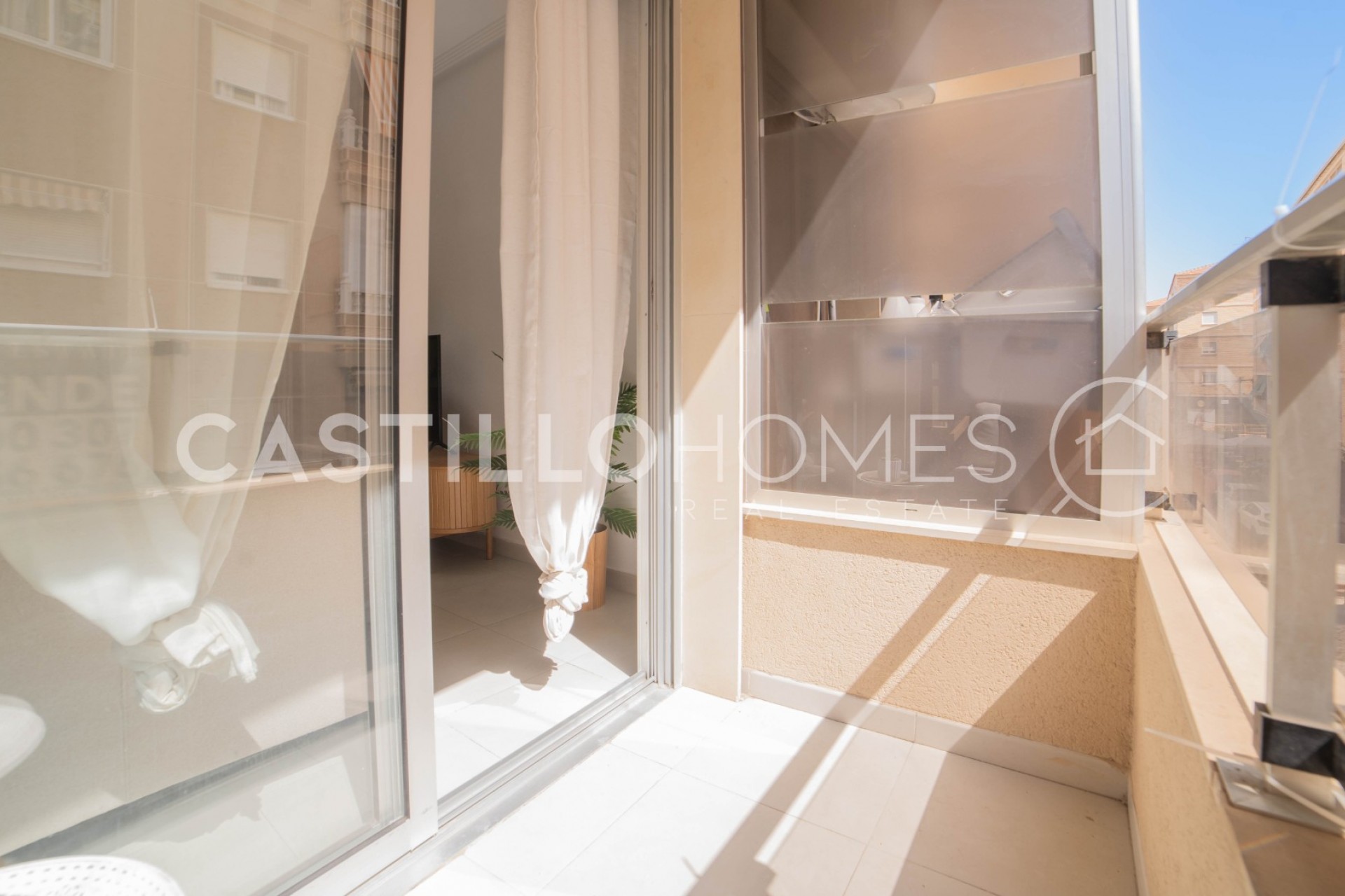 Resale - Apartment -
Torrevieja - Centro