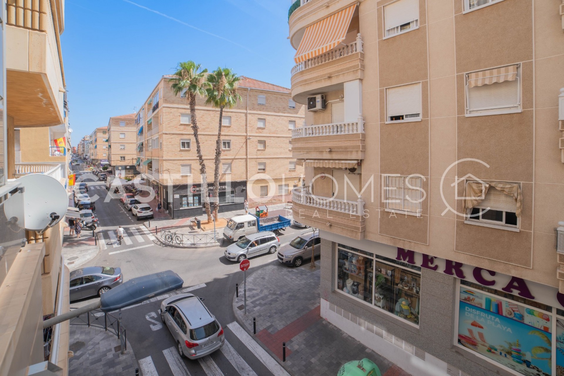 Resale - Apartment -
Torrevieja - Centro