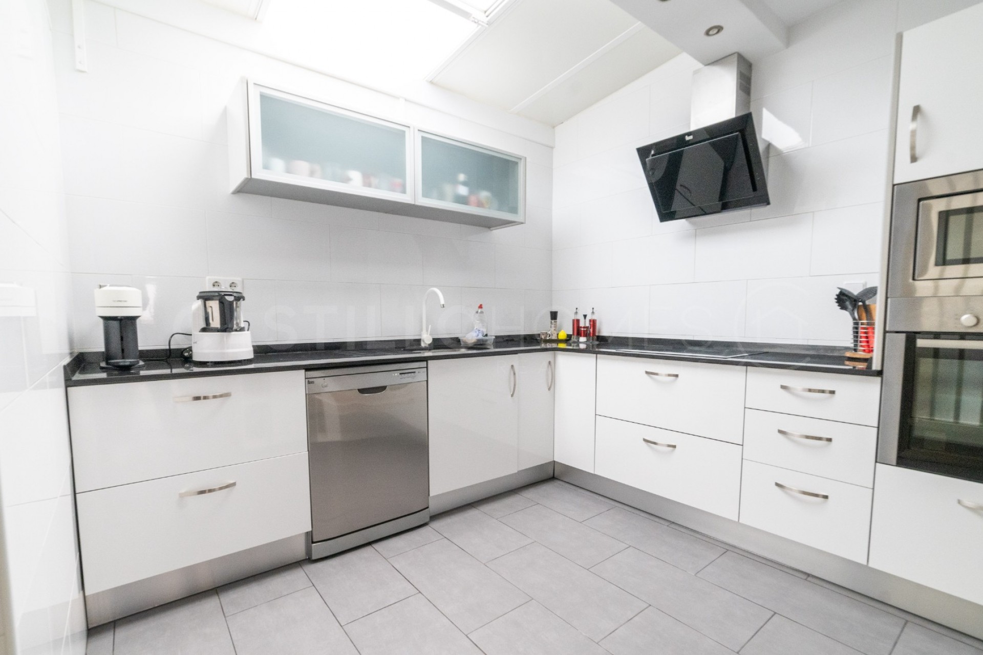 Resale - Apartment -
Torrevieja - El Acequión - Los Náufragos