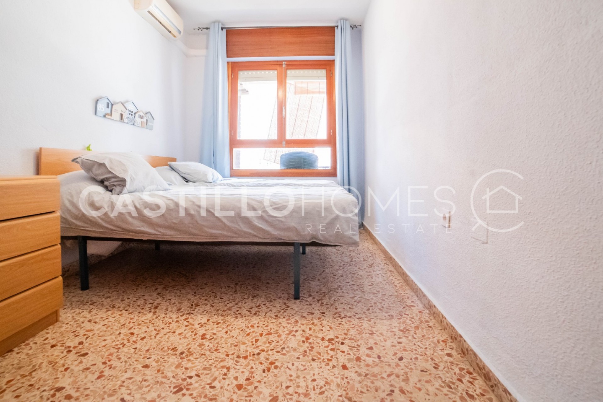 Resale - Apartment -
Torrevieja - El Acequión