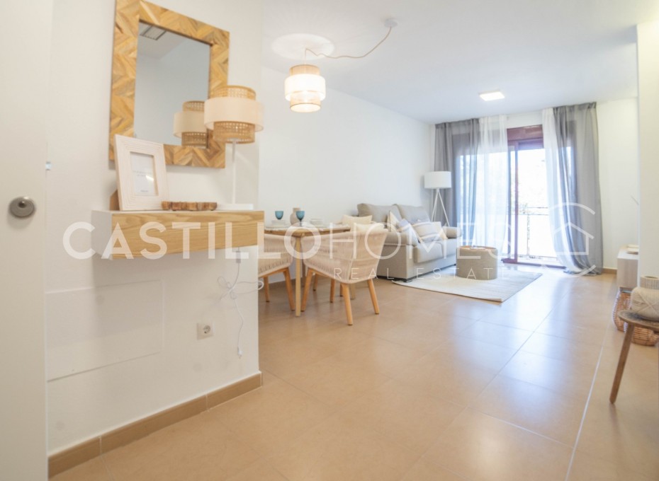Resale - Apartment -
Torrevieja - El Acequión