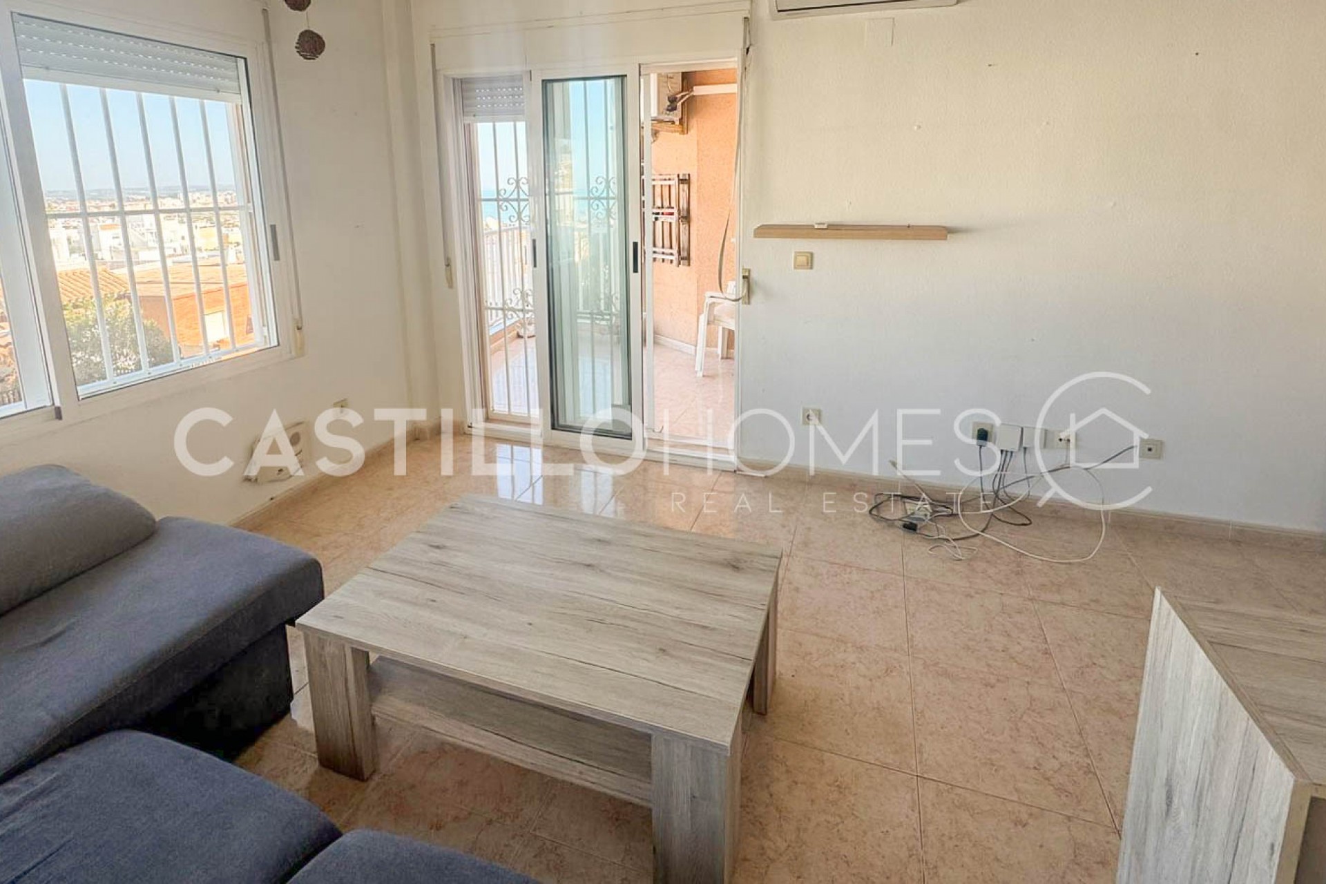 Resale - Apartment -
Torrevieja - La Mata