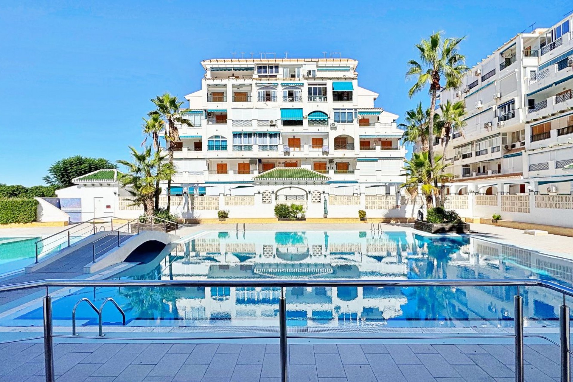 Resale - Apartment -
Torrevieja - La Mata