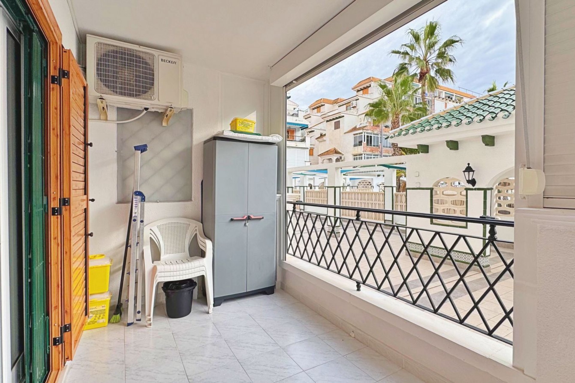 Resale - Apartment -
Torrevieja - La Mata