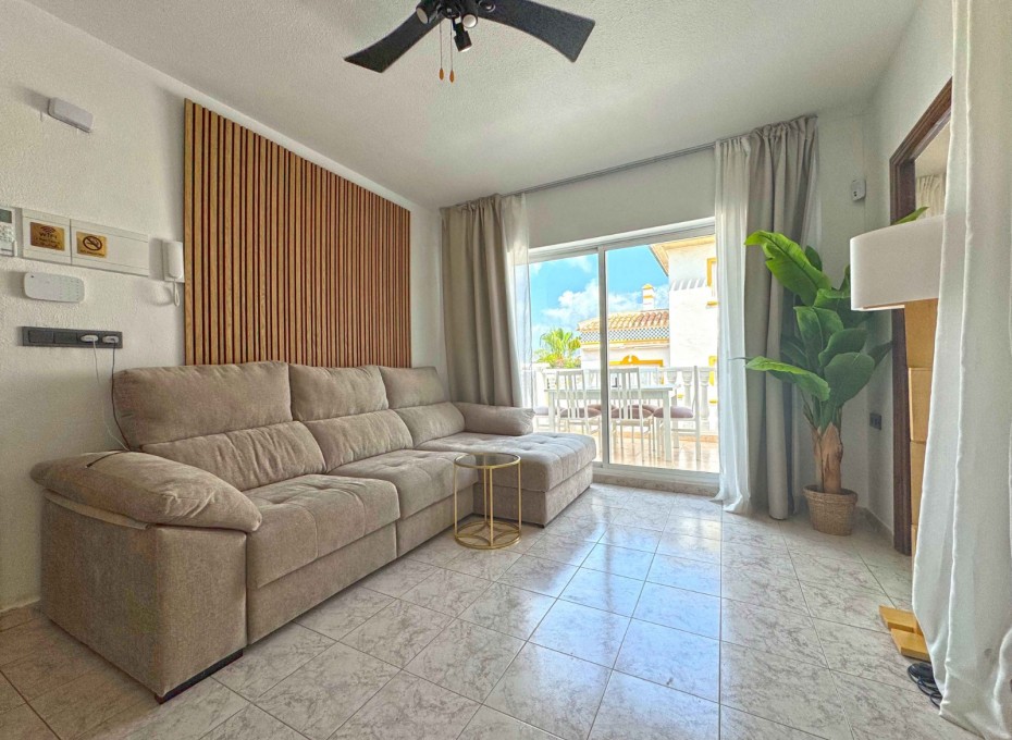 Resale - Apartment -
Torrevieja - La Mata