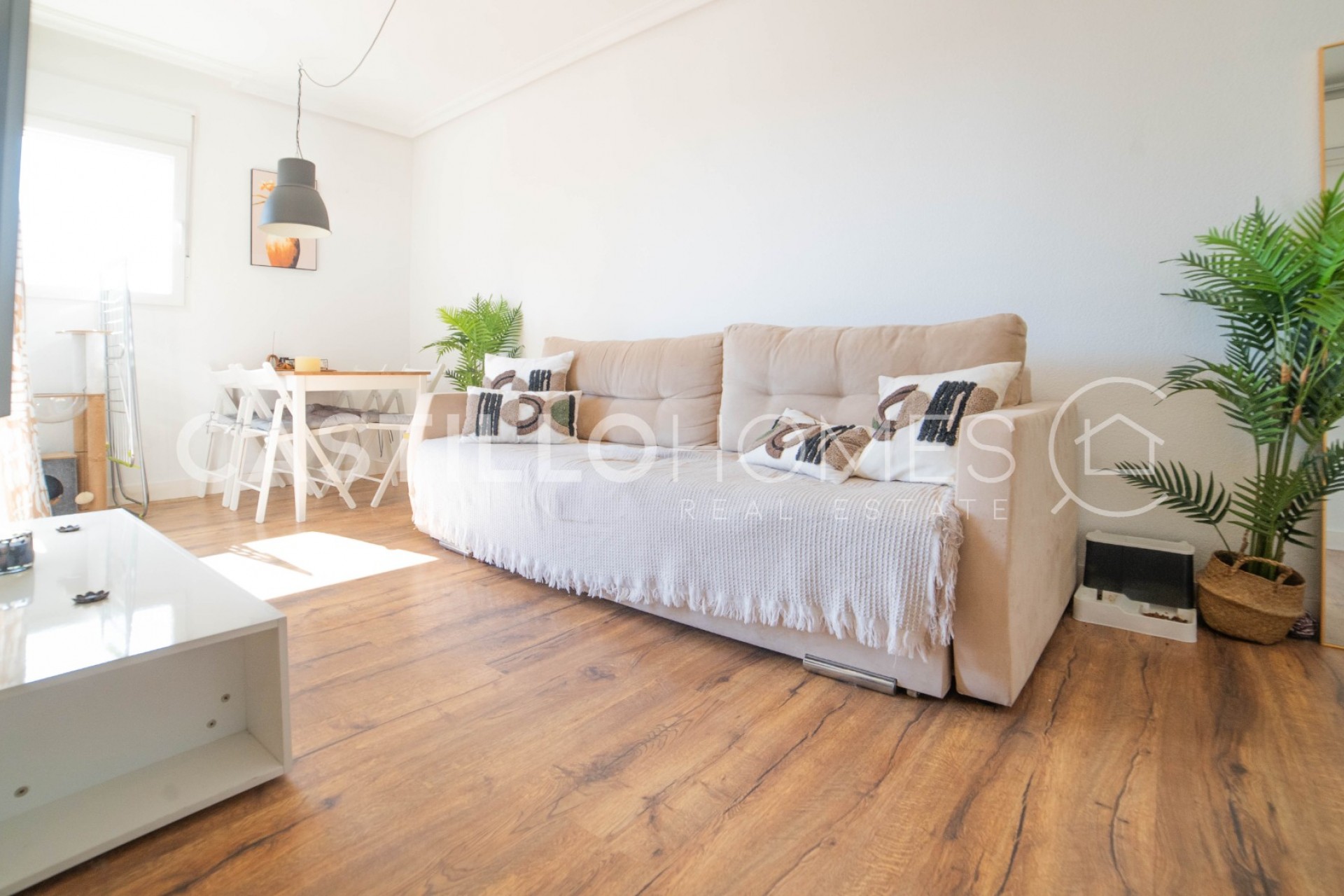 Resale - Apartment -
Torrevieja - Nueva Torrevieja - Aguas Nuevas