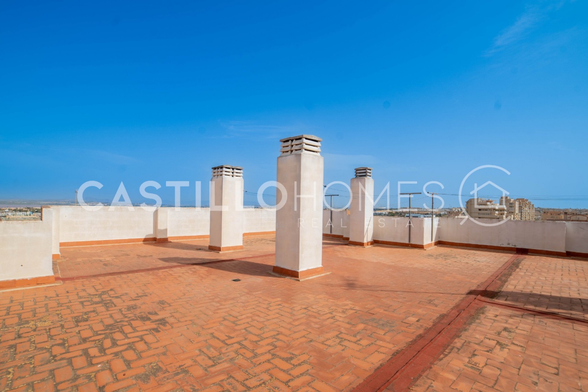 Resale - Apartment -
Torrevieja - Nueva Torrevieja - Aguas Nuevas